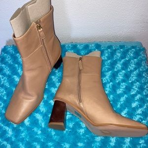 ❤️ALOHAS West Beige Ankle Boots❤️